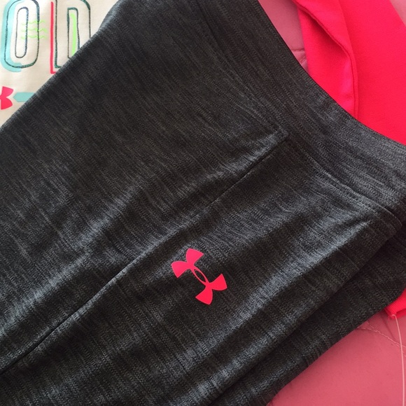 Under Armour Girls (4T) Outfit - Picture 5 of 6